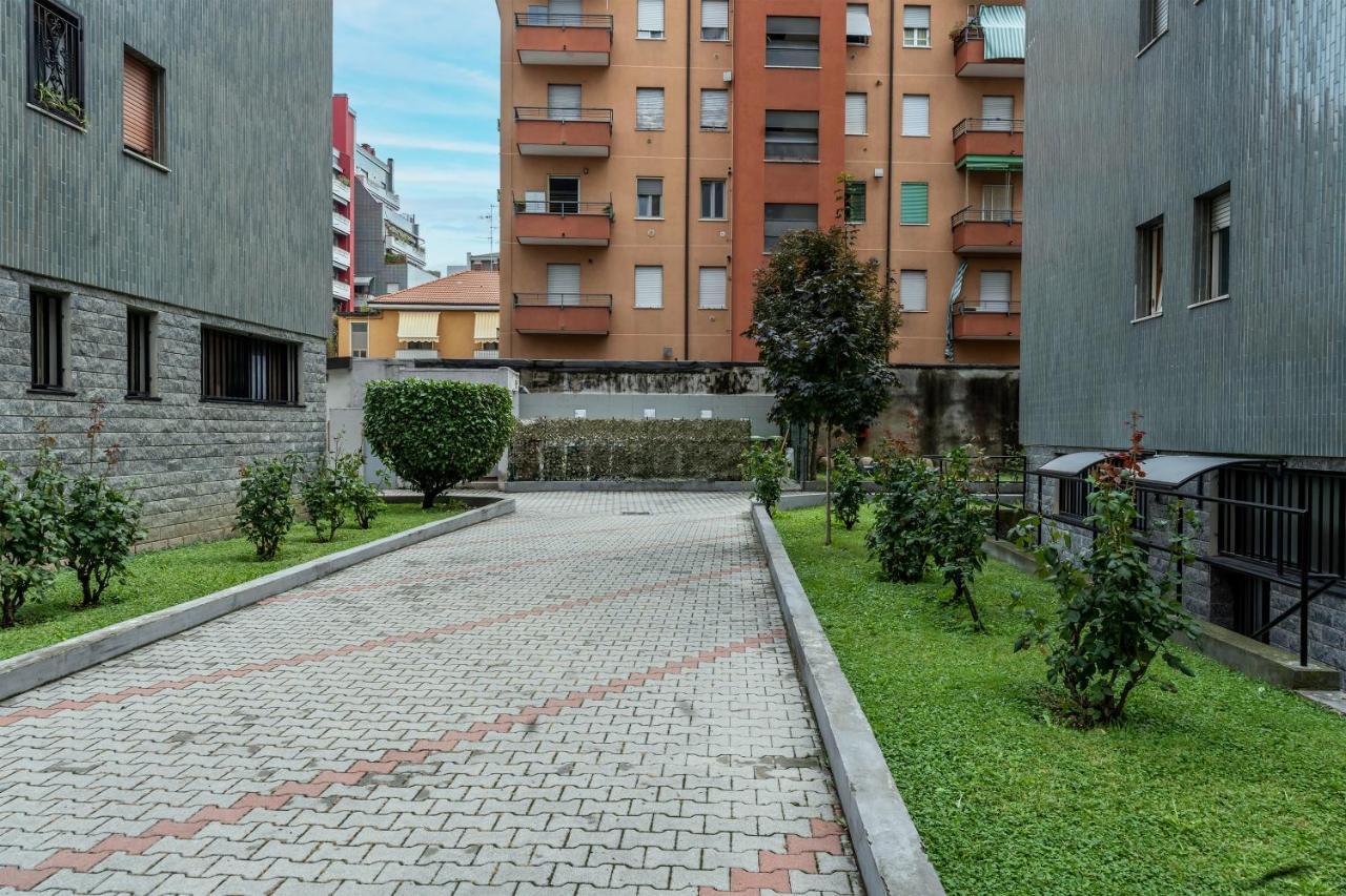 Duomo-Sesto M1 Relax Campari Wi-Fi & Netflix Apartamento Sesto San Giovanni Exterior foto